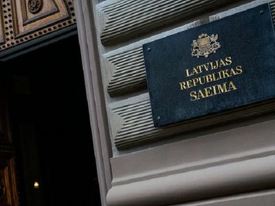 Сейм Латвии в первом чтении одобрил предложение объявить православное Рождество праздником - Литва и страны Балтии