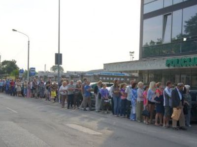 Gauti pasą - misija nebeįmanoma: gyventojai liko be asmens dokumentų - Lietuva ir Baltijos šalys