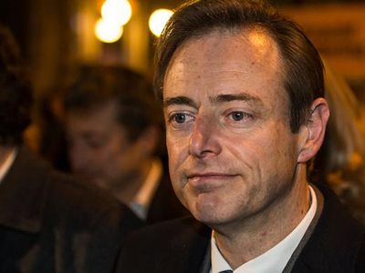 Выборы в парламент Бельгии: соцопросы сулят победу фламандским сепаратистам - В Мире