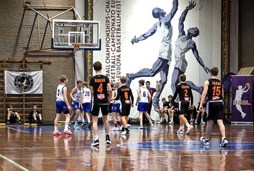 В Висагинасе впервые проводится баскетбольный турнир BBBL (видео)