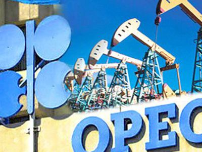 Венесуэла пригрозила НАТО «нефтяным сговором» из-за бомбардировок Ливии
 - В Мире