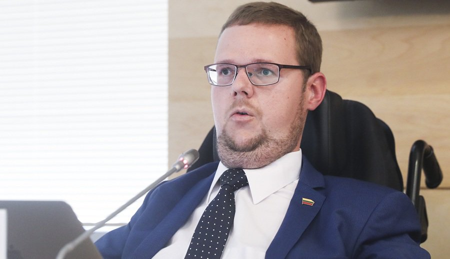 Ю. Джюгялис предлагает внести поправки в Закон об образовании, способствующий "сортировке детей" - Литва и страны Балтии