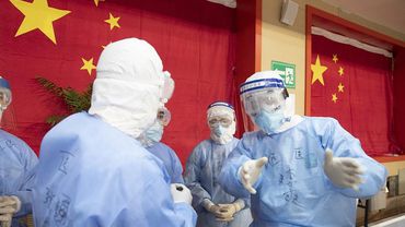 СМИ: в Китае столетний мужчина вылечился от коронавируса