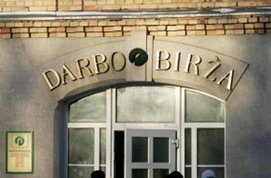 Уровень безработицы в Литве составляет 15,6%                 - Литва и страны Балтии