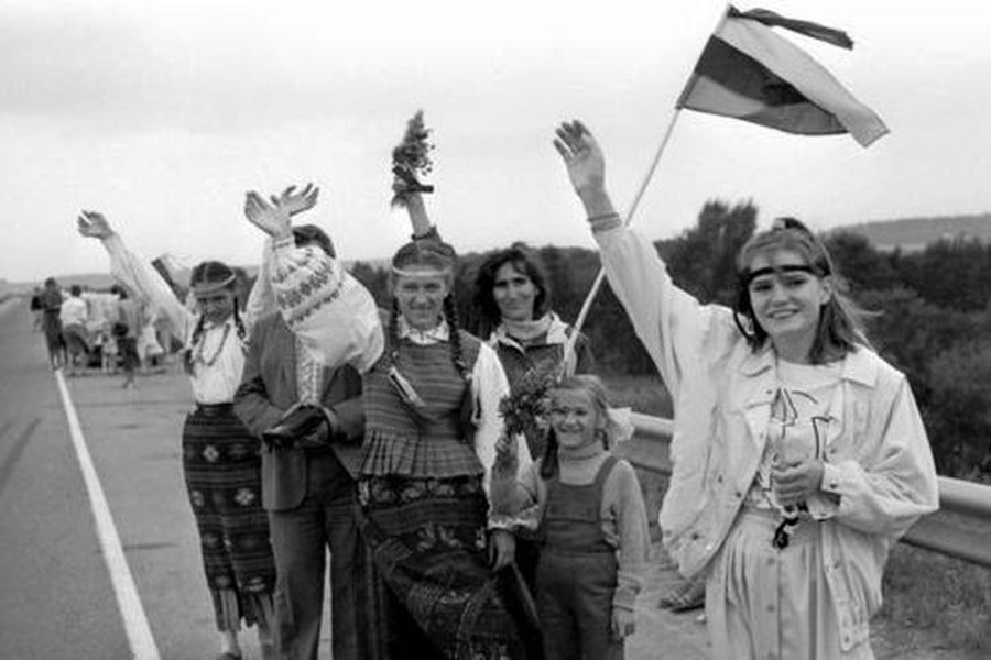 Литва отмечает День черной ленты                 - Литва и страны Балтии