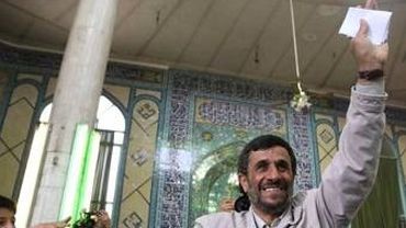 Махмуд Ахмадинеджад победил на президентских выборах в Иране