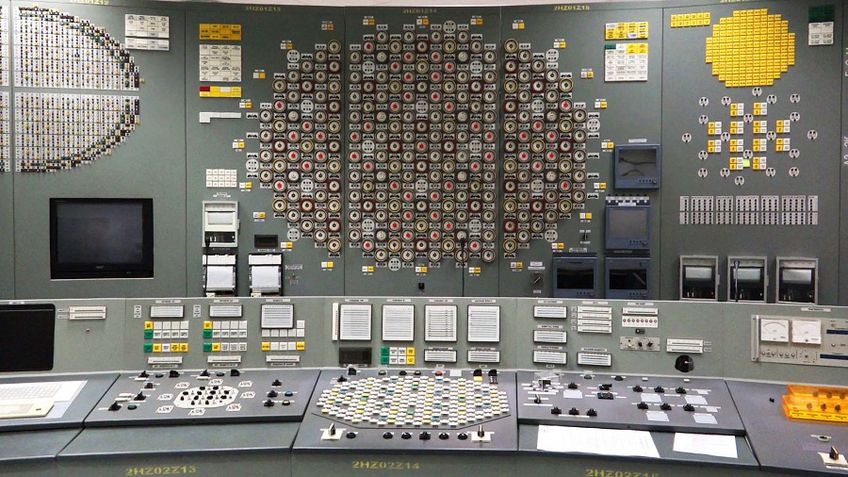32 тысячи евро – на ремонт тренажера блочного щита управления реактором