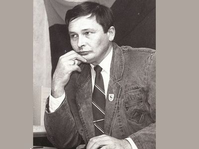 Памяти Владимира Щурова. 20 лет назад ушел из жизни первый мэр Висагинаса - В Висагинасе