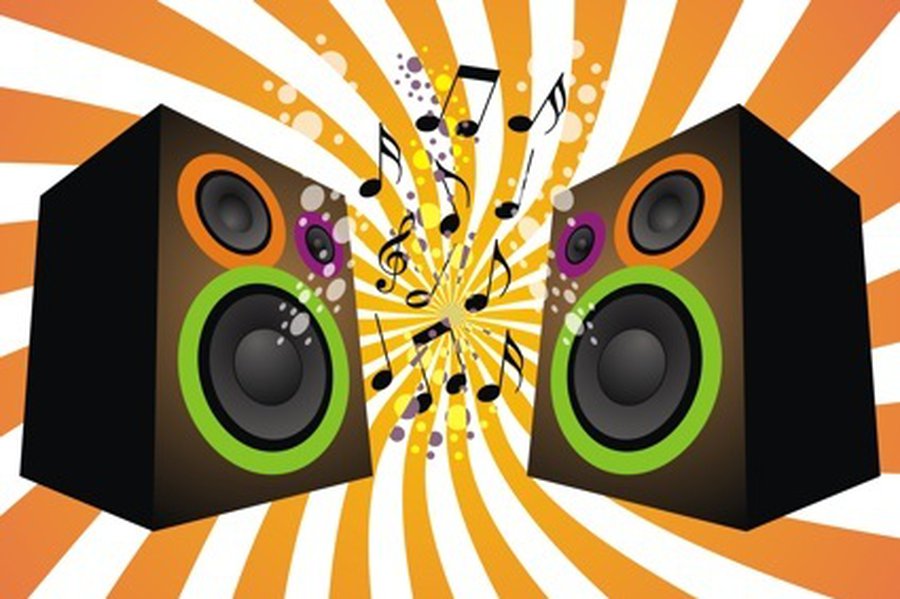 Наступило жаркое лето. А какое лето без песен?                  - В Висагинасе