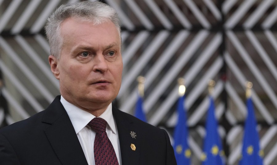 Президентская служба: добиться коллективного иммунитета надо до середины лета - Литва и страны Балтии