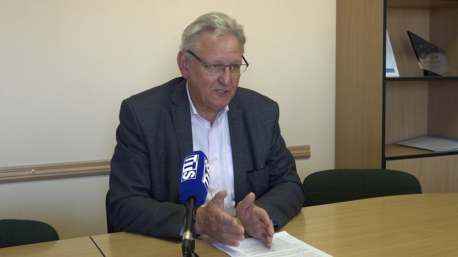 Виргиниюс Букаускас отвечает на вопросы жителей (видео) - В Висагинасе