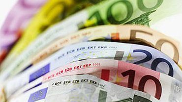 В банках Вильнюса скупили запасы валюты из-за слухов о девальвации