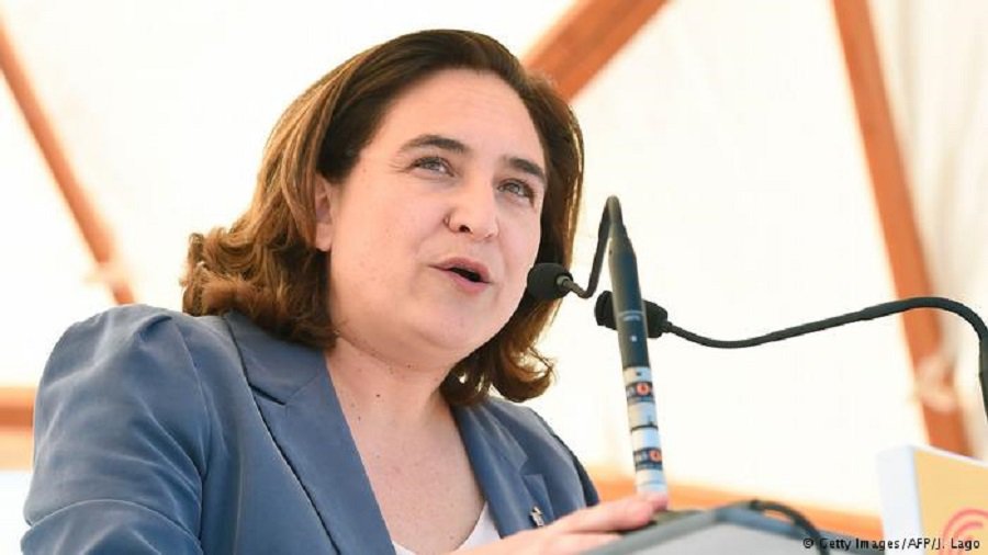 Мэр Барселоны выступила против независимости Каталонии - В Мире