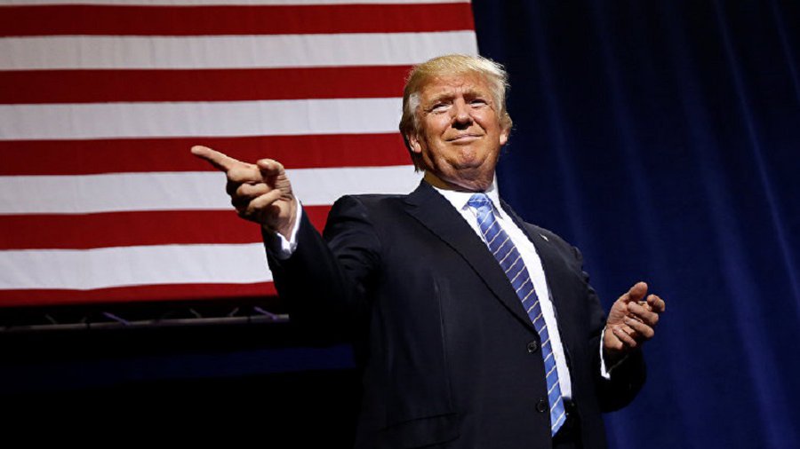 Трамп разругался со звездами американского спорта - В Мире