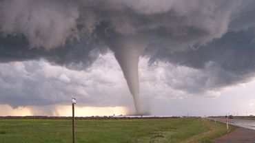 Торнадо привел к остановке работы АЭС в американском штате Алабама