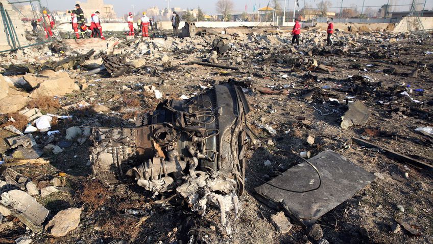 Ukrainos keleivinis lėktuvas Irane buvo numuštas dviejų raketų
