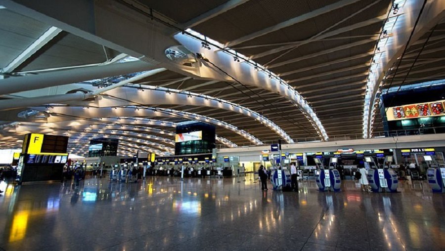 Британский профсоюз отложил запланированную на 5 августа забастовку в аэропорту Хитроу - В Мире