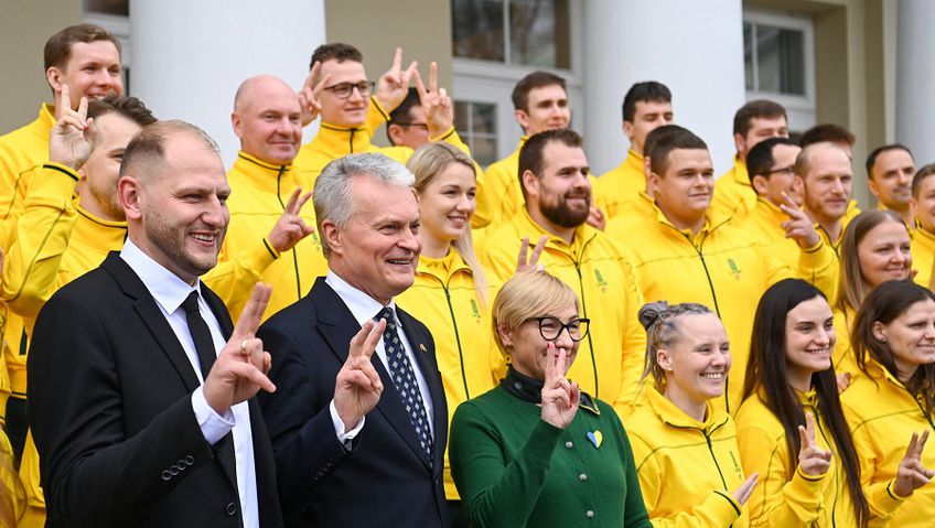 Президент пожелал литовским спортсменам, отправляющимся на Сурдлимпийские игры, побед и попросил поддержать украинцев