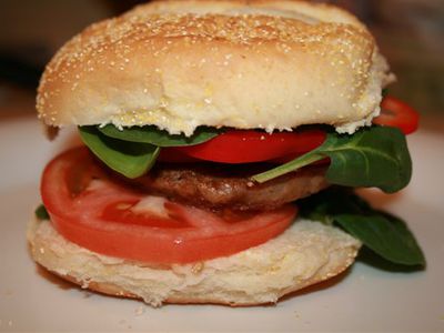 Rumunija apmokestins mėsainius ir traškučius   - Pasaulyje