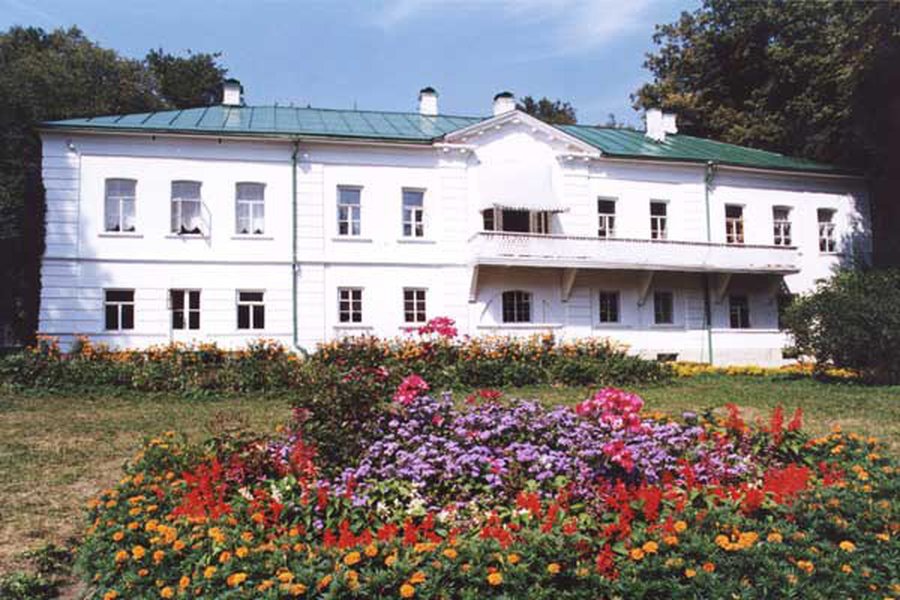 Внимание! Организуется экскурсия                 - В Висагинасе