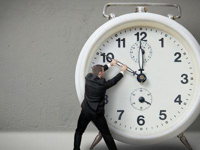 Относительно применения летнего времени предлагается опрос жителей - Литва и страны Балтии