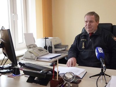 О трудовых буднях пожарных-спасателей (видео) - В Висагинасе