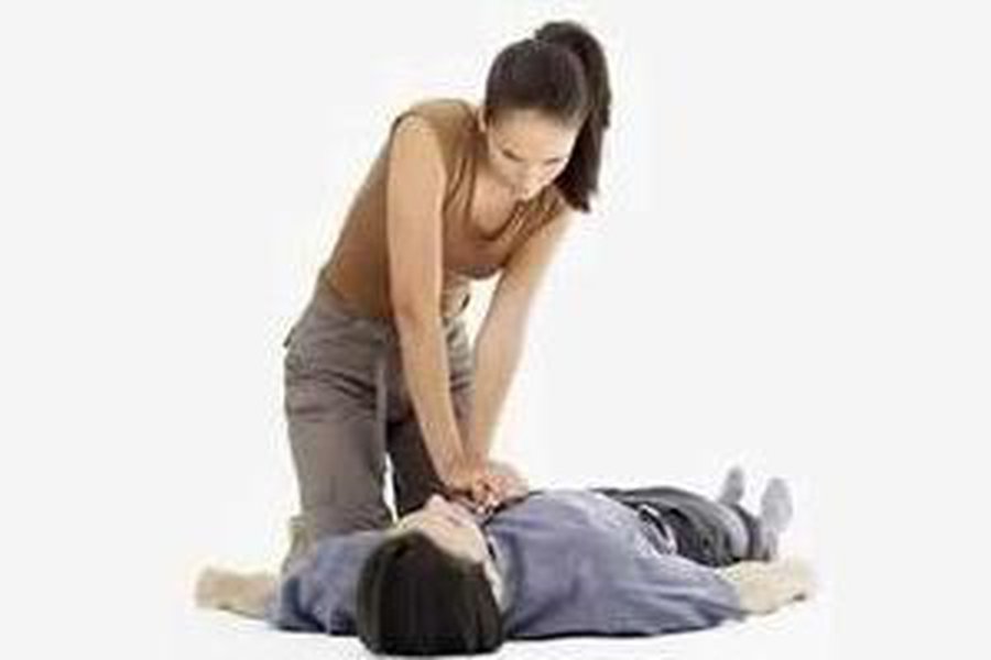 Как оказать первую помощь при обморожении? - Наука и здоровье