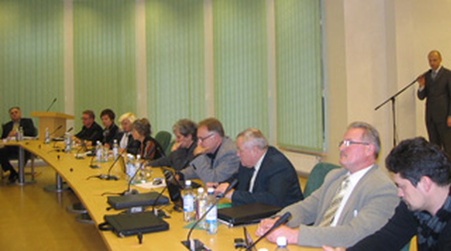 Ситуация с увольнением С. Альбридзио обсуждалась на Совете - В Висагинасе