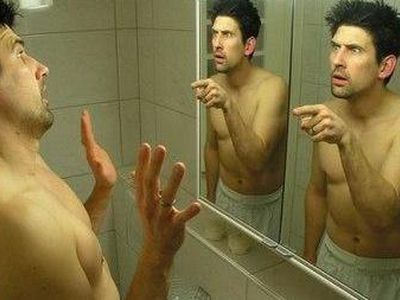 Мужчины ненавидят свое отражение в зеркале - Хобби, отдых и развлечения