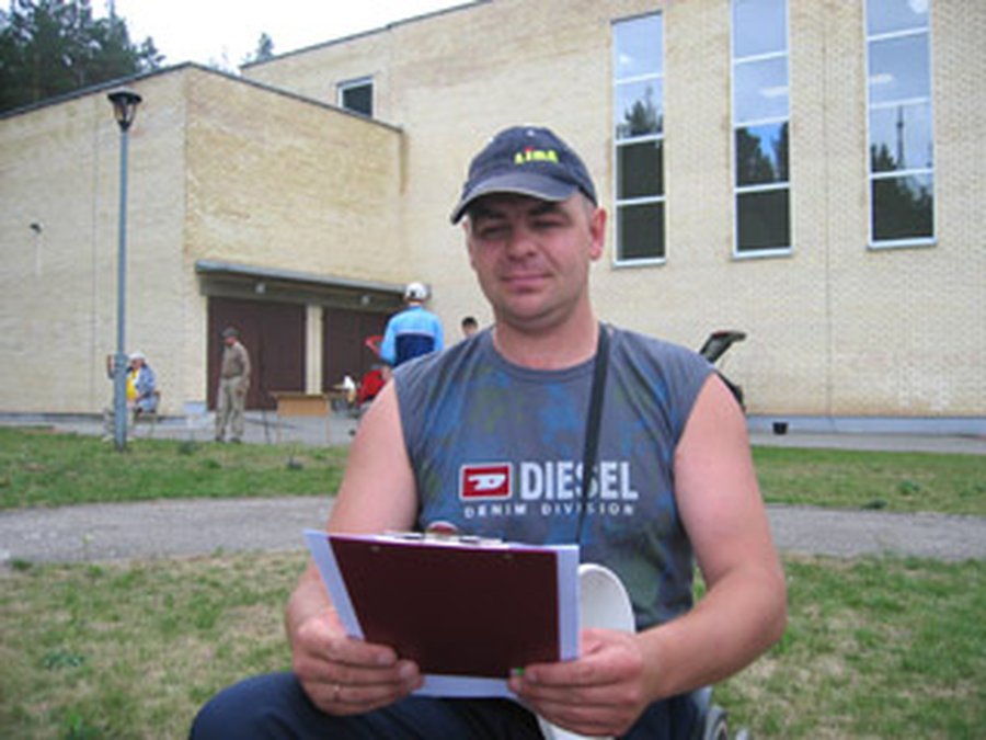 В Висагинасе прошел спортивный праздник для людей с ограниченными физическими возможностями - В Висагинасе