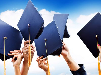 Более 200 беженцев с Украины стали первокурсниками российских вузов - В Мире