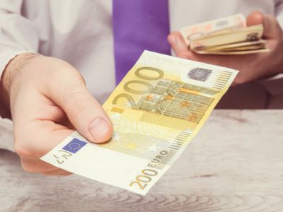 Парламентский комитет против дополнительного ННР для родителей - Литва и страны Балтии