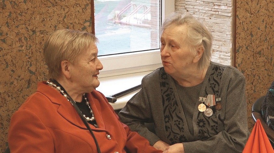 Воспоминания блокадниц во время вручения медалей к 75-летию Победы (видео) - В Висагинасе