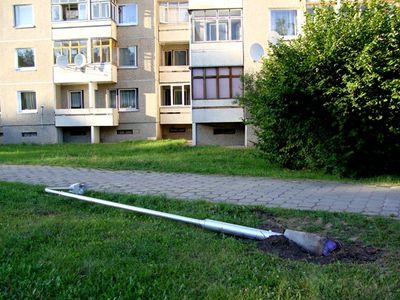 И снова вандализм по-висагински... - В Висагинасе