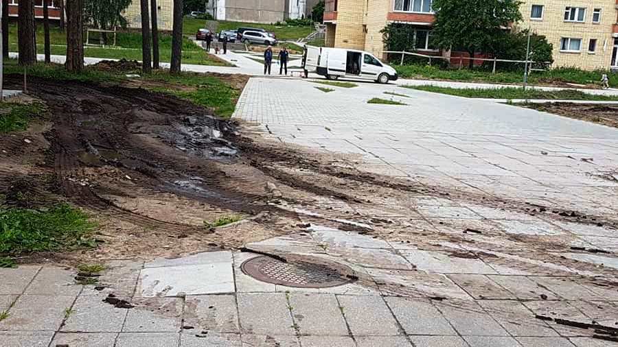 ГЛАЗ НАРОДА: Одно строим - другое ломаем? - В Висагинасе