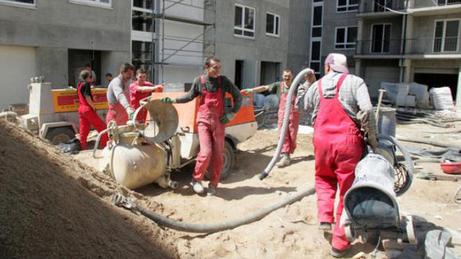 Литовский стройтрест PST не намерен уходить из России - Литва и страны Балтии