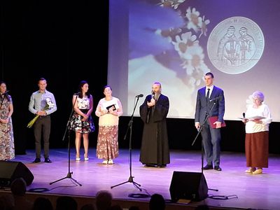 Ещё две висагинские семьи награждены почётными медалями - В Висагинасе