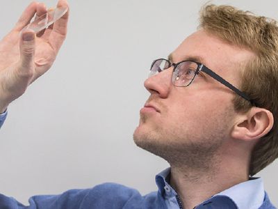 Российский "вечный диск" сможет хранить информацию миллион лет - Наука и здоровье