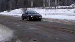 Опасные въезды в Висагинас: дороги разрушаются, решений нет (видео)