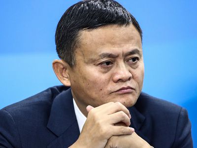 Alibaba отказалась от планов создать 1 млн рабочих мест в США - В Мире