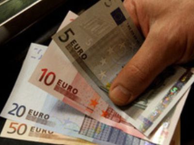 Бездомный нашел и вернул владельцу 7000 евро                                 - Хобби, отдых и развлечения