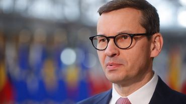 M. Morawieckis: Lenkija darys visa, kad iki metų pabaigos atsisakytų naftos iš Rusijos