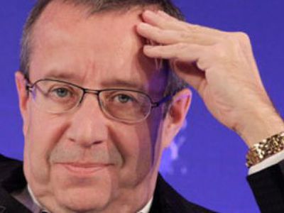 Эстонский президент заклеил свою веб-камеру скотчем - IT новости