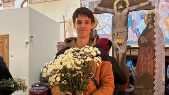 Поздравляем матерей с Днем матери и всех православных женщин – с Днем жён-мироносиц!