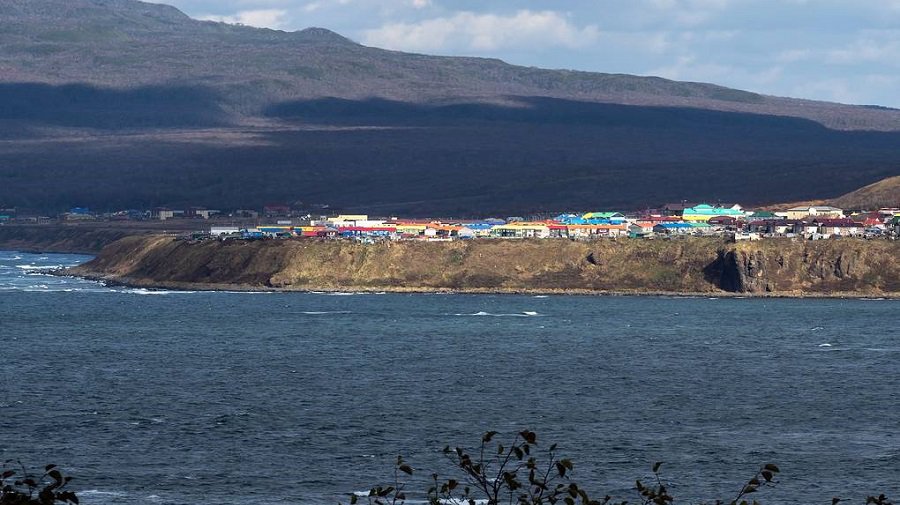 СМИ: Россия отказалась обсуждать с Японией возможность передачи двух островов - В Мире