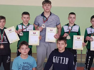 Висагинцы  завоевали золотые медали на международном турнире по греко-римской борьбе - Висагинас и висагинцы