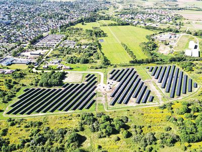 Ukmergė skina pirmuosius saulės elektrinių parko veiklos vaisius - Projektas „Europos Pulsas“