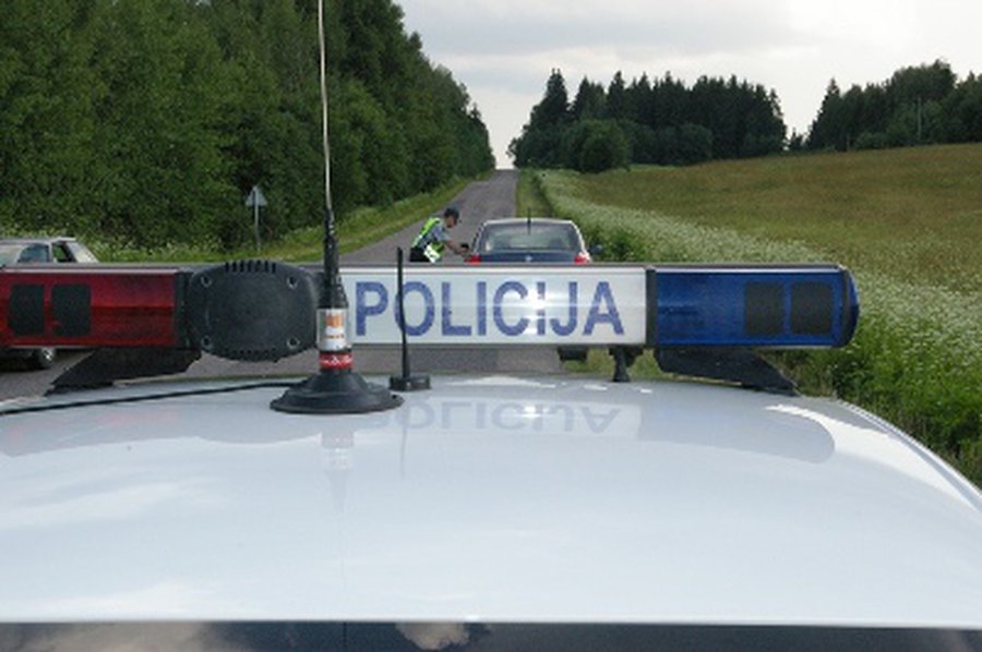 Savaitgalį išaiškinti 143 neblaivūs vairuotojai - Įvykiai ir kriminalas