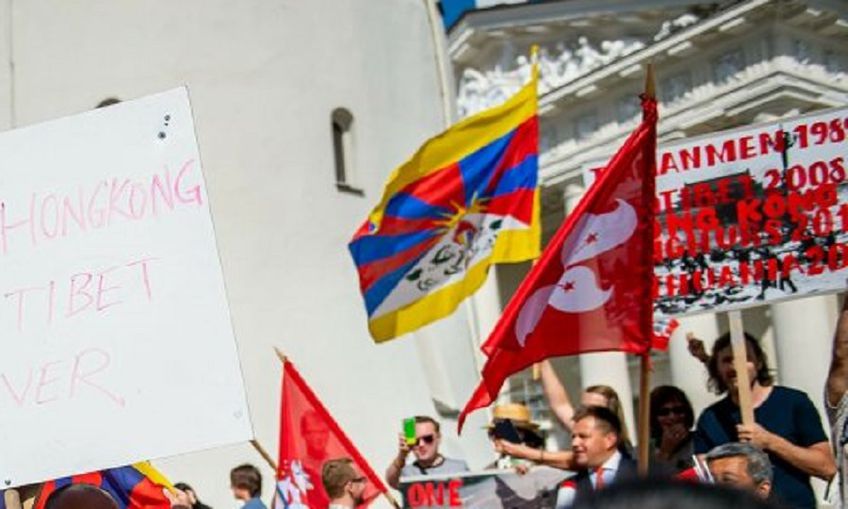МИД Литвы вручил посольству КНР ноту в связи с поведением дипломатов на митинге в Вильнюсе