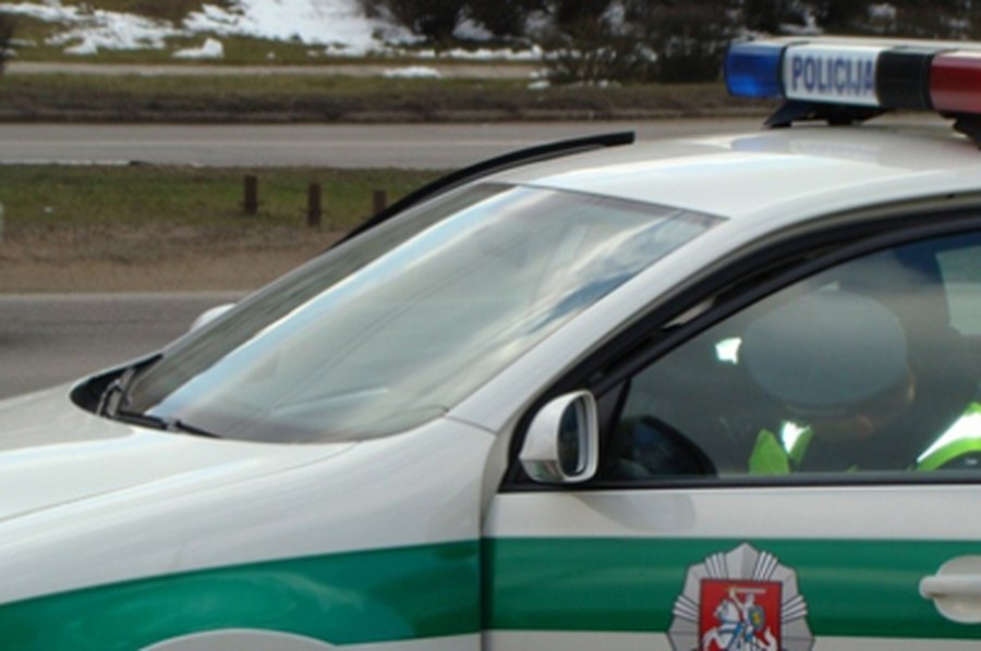  Informuoja policijos komisariatas                                          - Įvykiai ir kriminalas